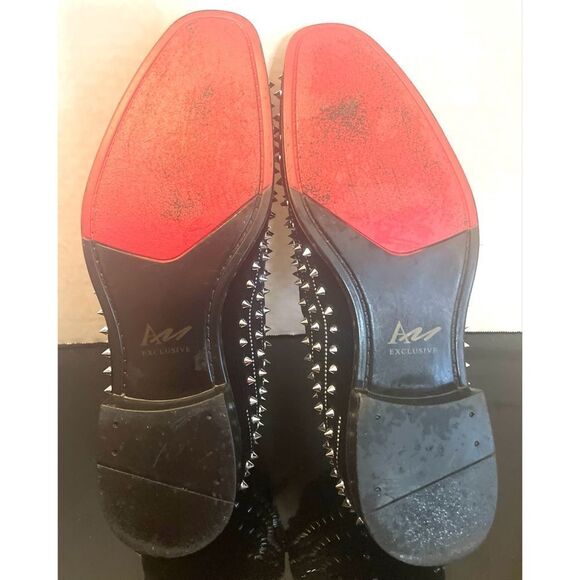 AM Exclusive Black With Silver Rhinestones & Spikes Slip-on Red Bottom Size 9.5M - Picture 12 of 12